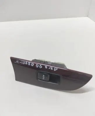 Lexus IS 220D-250-350 Electric window control switch 8403053020