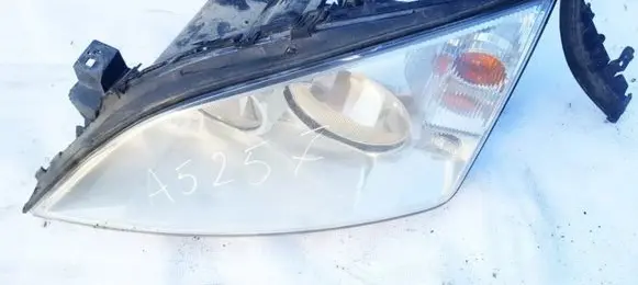 Ford Mondeo Mk III Headlight/headlamp 0301174203 1S71-13006-SE