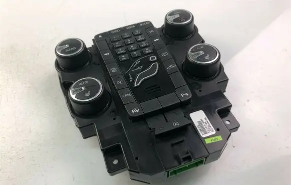 Volvo V40 Climate control unit 31288103 K2292