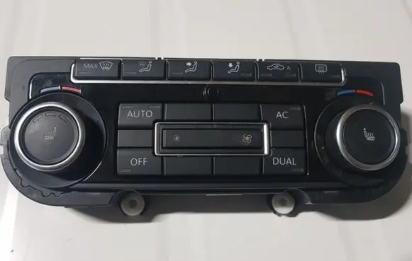 Volkswagen Golf VI Climate control unit 5K0907044EA