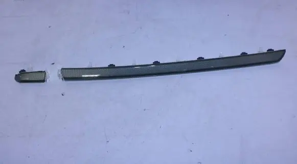 Audi A3 S3 8V Dashboard center trim panel 8V1853190A 8V1853191L