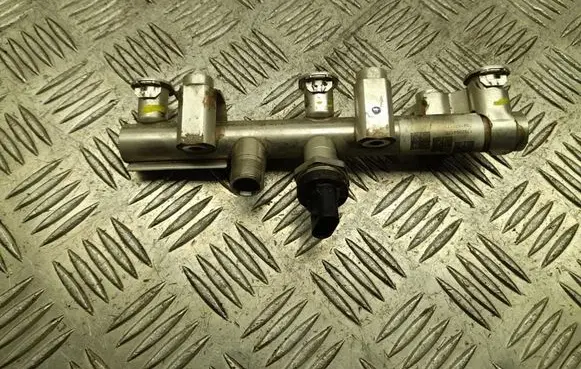 Dacia Jogger Fuel distributor 175209417R