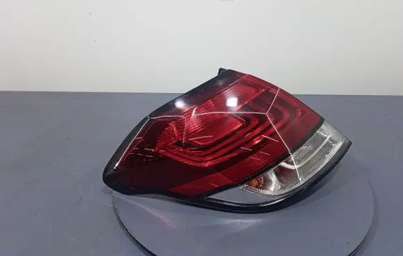 Citroen C4 Grand Picasso Rear/tail lights 9808624480