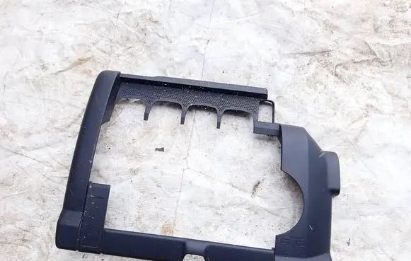Volkswagen PASSAT B6 Engine cover (trim) 03G103907 VW03G103907