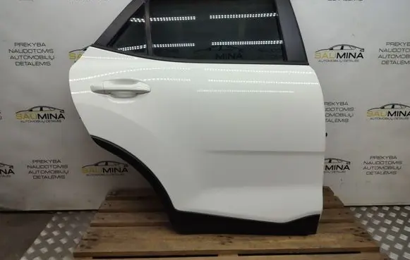 KIA Stonic Rear door