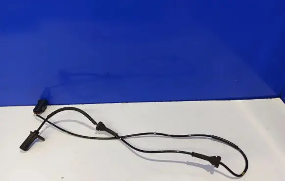 Volvo XC90 ABS brake wheel speed sensor 31423607 30773737