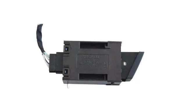 Lexus ES 250 - 300 - 330 Hazard light switch 15F402