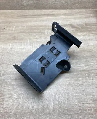 Audi e-tron Other engine bay part 5Q0906507C
