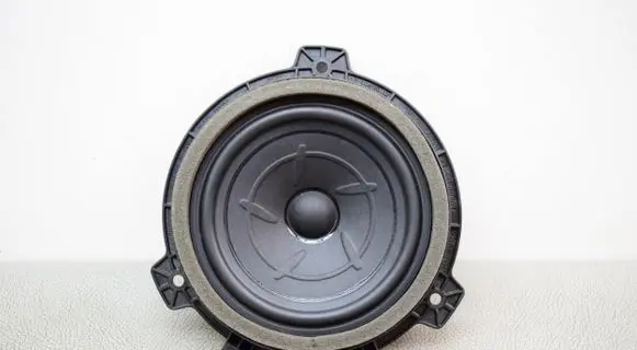 Hyundai i10 Front door speaker 96330K7000
