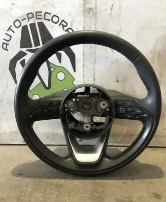Toyota Yaris Cross Steering wheel