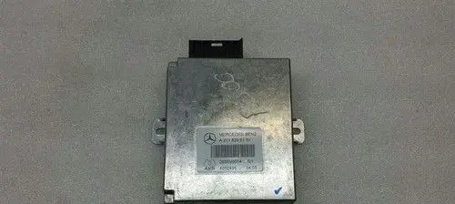 Mercedes-Benz E W211 Bluetooth control unit module A2118206185