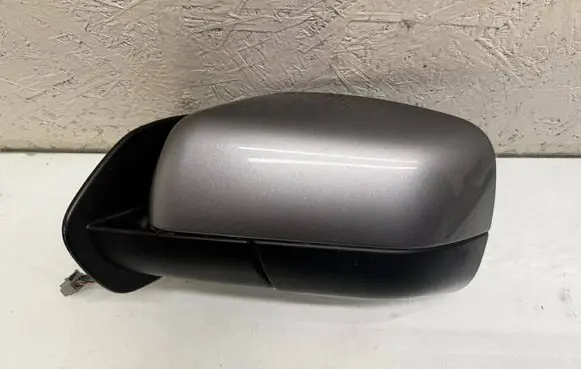 Land Rover Range Rover Sport L320 Front door electric wing mirror 3303065
