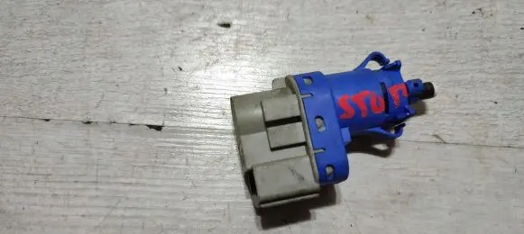 Ford Mondeo MK V Brake pedal sensor switch