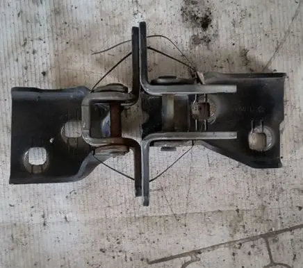 Chrysler Sebring (ST-22 - JR) Front door hinge set