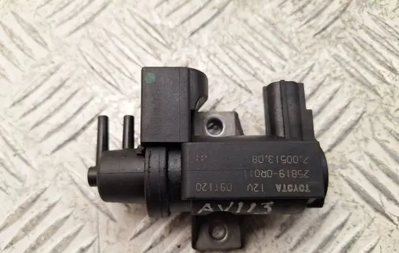 Toyota Avensis T270 Turbo solenoid valve 258190R011 70051308