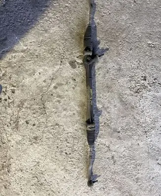 Toyota Auris 150 Steering rack