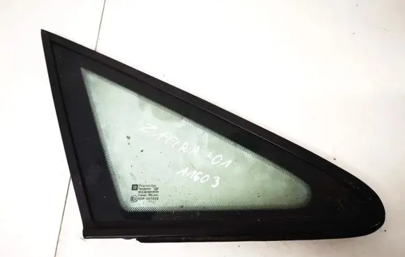 Opel Zafira A Rear side window