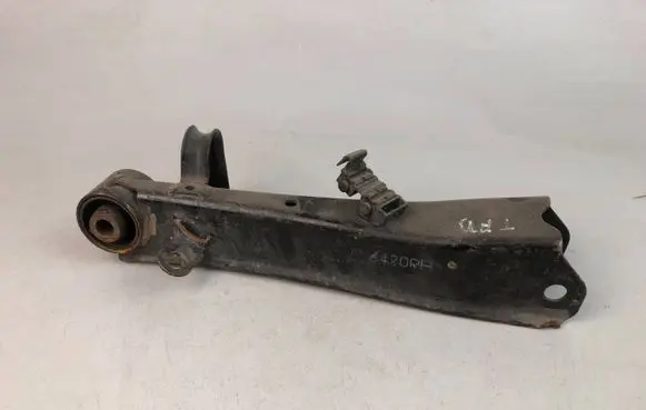 Subaru B9 Tribeca Rear upper control arm/wishbone