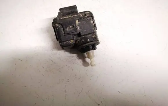 Audi A3 S3 8L Headlight level adjustment motor 00728213 007282-13