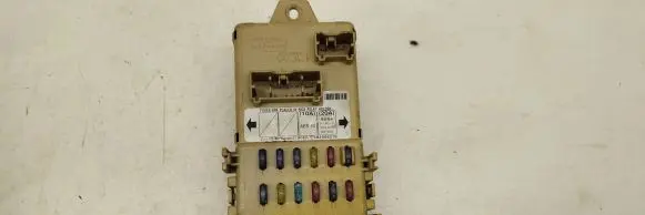 Subaru Impreza II Fuse module LB100601B 10A20A GABG0S0CXET