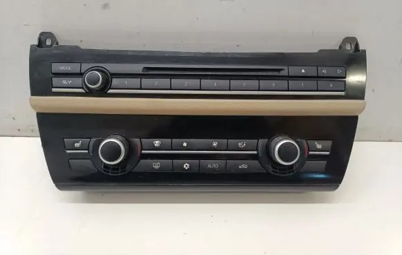BMW 5 F10 F11 Climate control unit 9236482 93130061