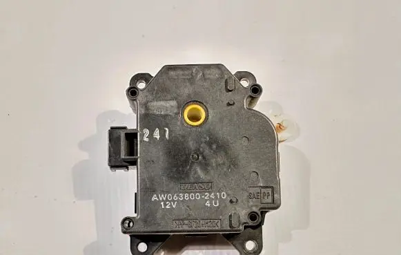 Chevrolet Camaro Air flap motor/actuator AW063800-2410