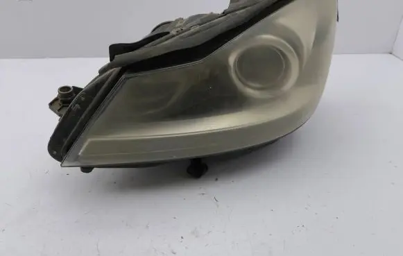 Mercedes-Benz C W204 Headlight/headlamp 17529532952 68137116F1