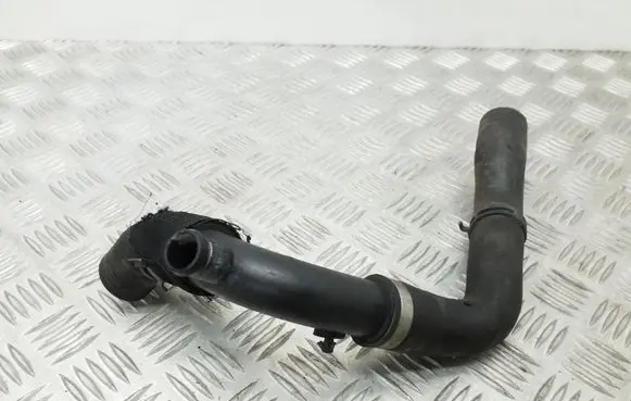 Audi A3 S3 A3 Sportback 8P Engine coolant pipe/hose 3C0122101FC 3C0121087A