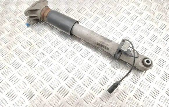 BMW M4 F82 F83 Rear shock absorber/damper 8008632 10541310 F83MCH02K
