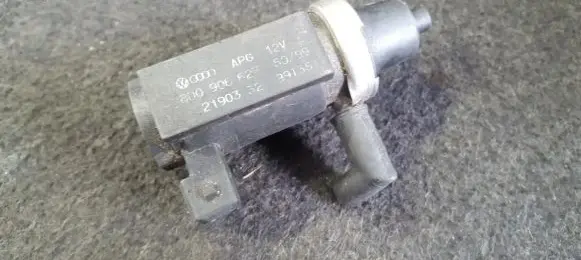 Volkswagen PASSAT B5 Turbo solenoid valve 8d0906627