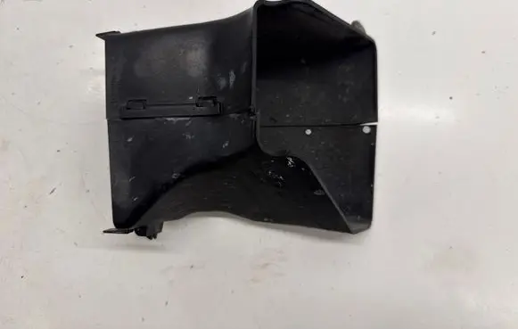 BMW 2 F44 Brake cooling air channel/duct 7474676 51747474676