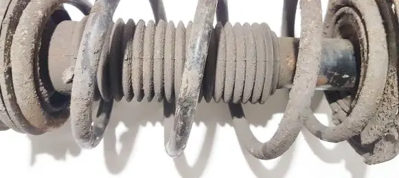 Nissan Qashqai Front coil spring