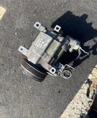 Subaru Forester SH Air conditioning (A/C) compressor (pump) 73111FG001 Z00075848 888085025