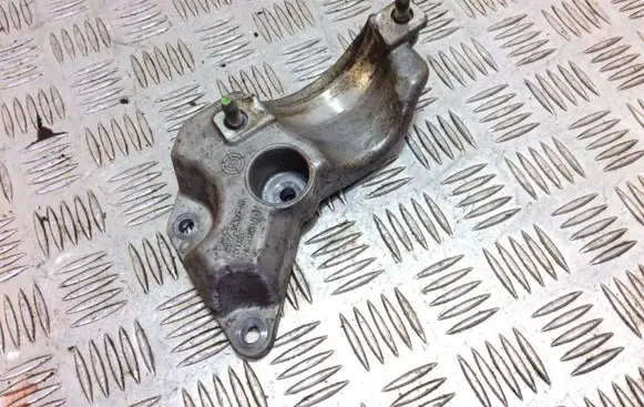 Ford Fiesta Driveshaft support bearing bracket C1B73K305AB