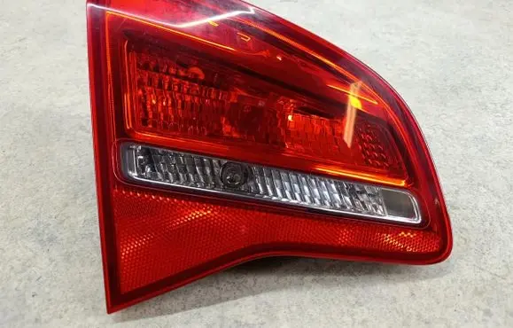 Opel Meriva B Tailgate rear/tail lights 21629003