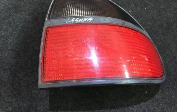 Renault Laguna I Rear/tail lights 7700820051