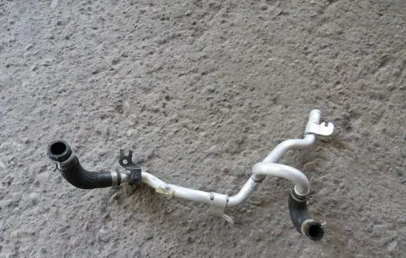 Renault Kadjar Engine coolant pipe/hose 213557214R