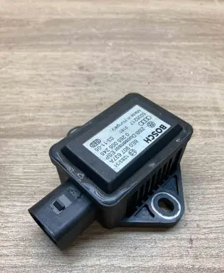 Audi A6 S6 C6 4F ESP acceleration yaw rate sensor 8E0907637A 0265005245