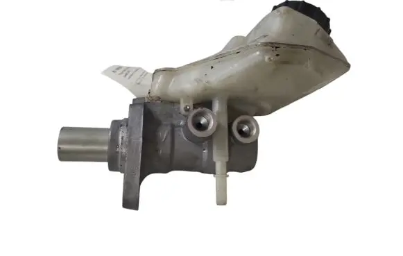 Land Rover Freelander 2 - LR2 Master brake cylinder 03350885571 03350885561