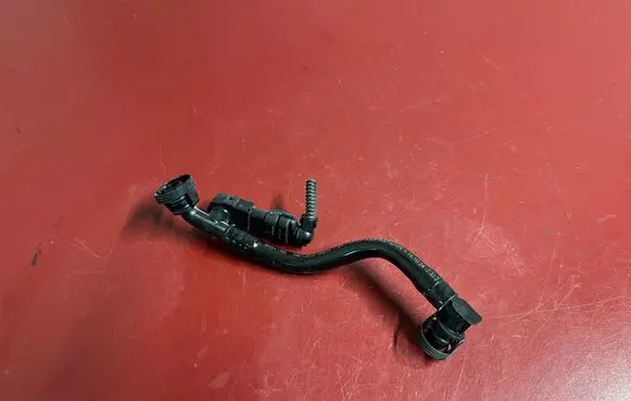 BMW X1 U11 Vacuum line/pipe/hose 9487538 8489538 13909487538