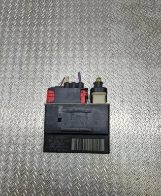Peugeot 207 Glow plug pre-heat relay BCP2004 9652021180 018010951