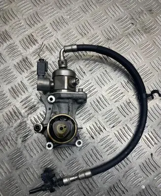 BMW 3 F30 F35 F31 Fuel injection high pressure pump 7628021 13517607159