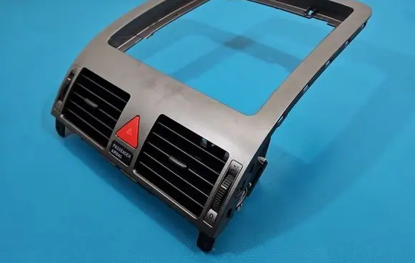 Volkswagen Touran I Dash center air vent grill 1T1819728C IMPRK1545404