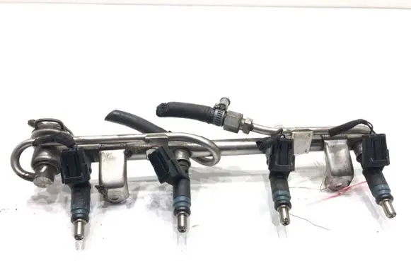 Audi A4 S4 B6 8E 8H Fuel main line pipe 