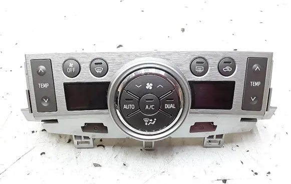 Toyota Verso Climate control unit 559000F091