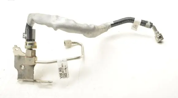 Porsche Macan (95B) Fuel line pipe 06M127503S
