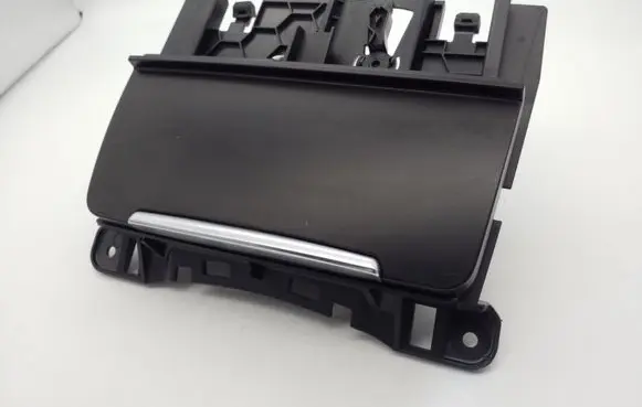 Audi A4 S4 B8 8K Car ashtray 8K0857951