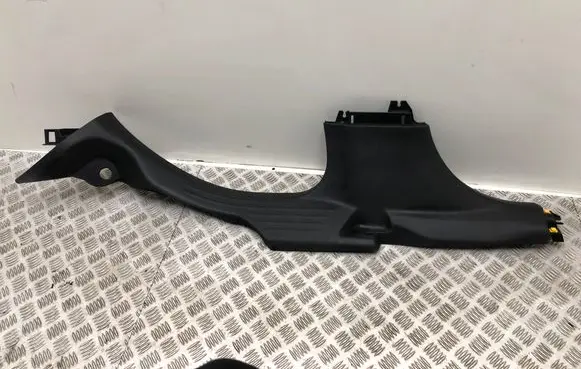 Jeep Renegade (B) pillar trim (bottom) 7355793360