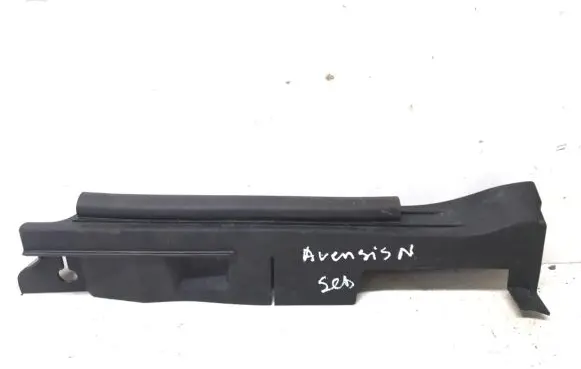 Toyota Avensis T270 Other engine bay part 53807-05030