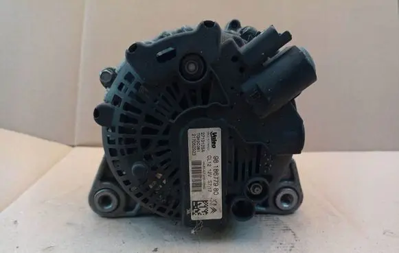 Citroen C3 Generator/alternator 9818677980
